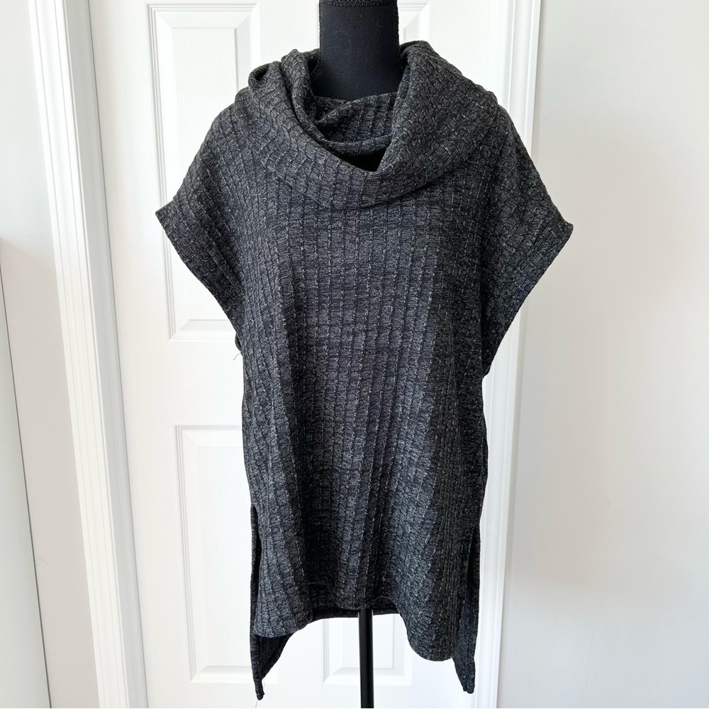 Umgee Grey Ribbed Knit Cowl Neck Lagenlook Tunic  Top